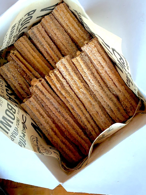 configure-mini-churros-viva-chicken-catering-vivachicken